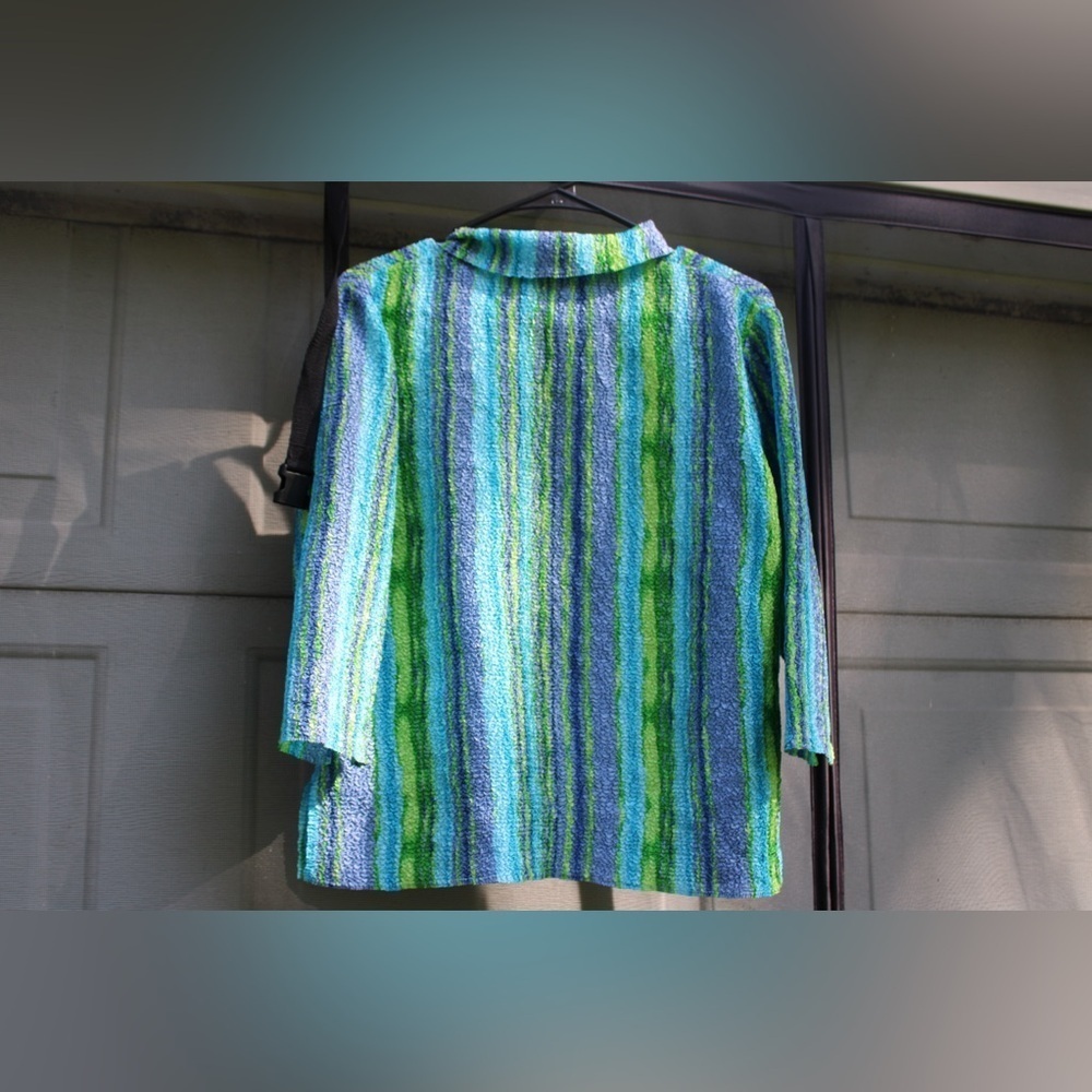 Patchington Large Button Down - Picture 4 of 5